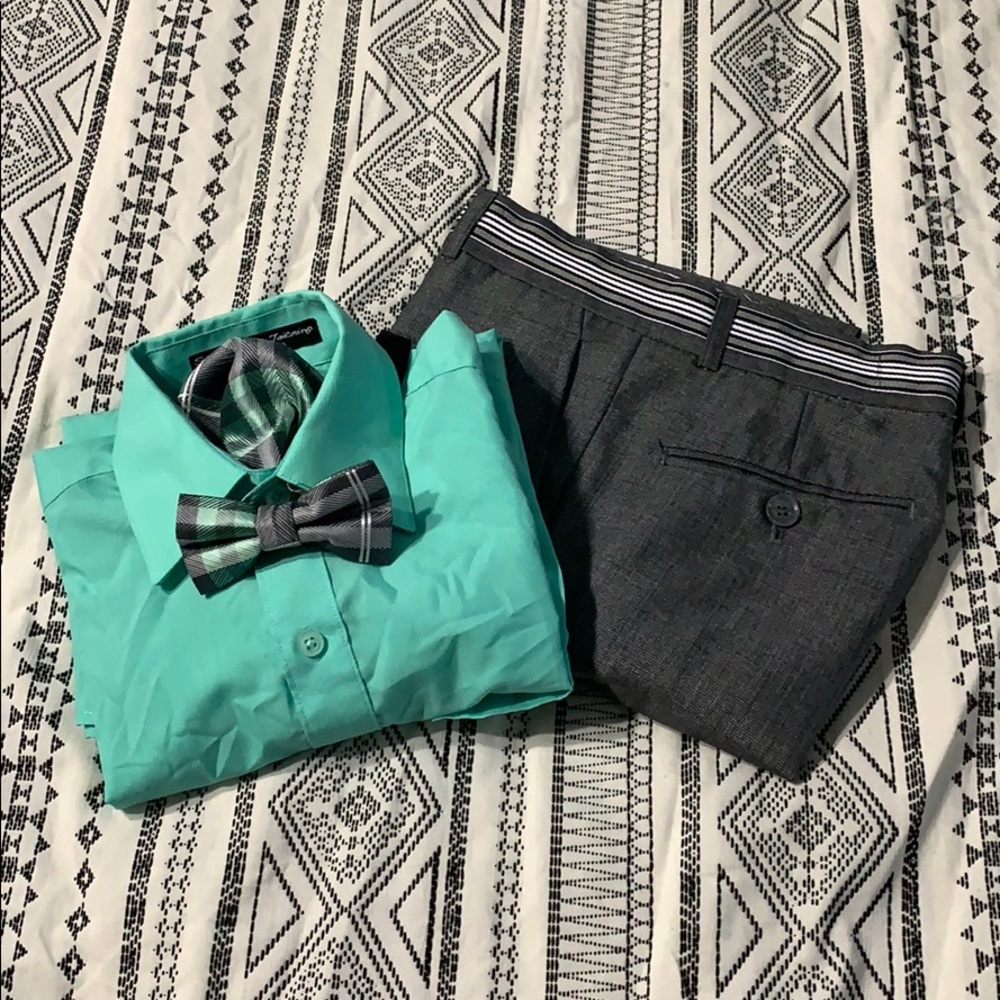 ‼️2 For $15 Deal‼️Boys Size 8 Dress shirt